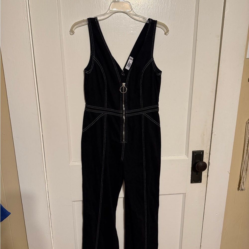 Tiger Mist Black V-Neck Zip-Front Jumpsuit